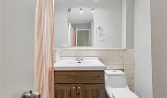 713 Polk St, Anoka, MN 55303