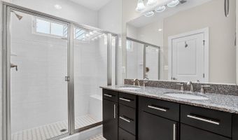 44692 COLLINGDALE Ter, Ashburn, VA 20147