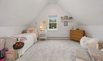 106 Stonecroft Ln, Coventry, CT 06238