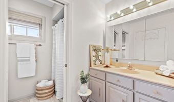 11009 Dutton Dr, La Mesa, CA 91941