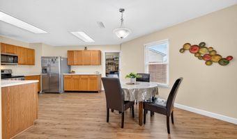 1811 Sonesta Ln, Indianapolis, IN 46217