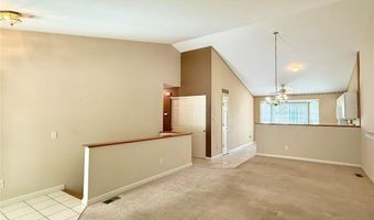 10218 Carlton Place Ct, Affton, MO 63123