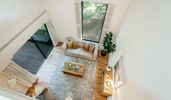 22 Haverhill Ct, Ann Arbor, MI 48105