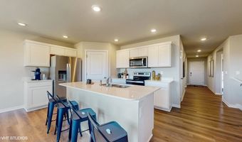 4035 2ND Ave SW, Altoona, IA 50009