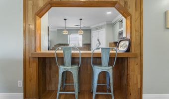 4229 21st Ave, Bay St. Louis, MS 39520