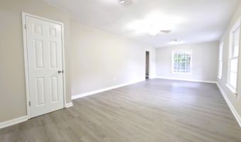 1703 State St, Biloxi, MS 39531