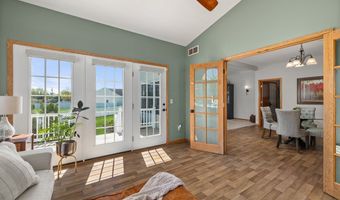 895 Williamsburg Ct, Ashland, OH 44805