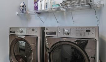 117 HARVESTER Dr, Lake Frederick, VA 22630