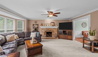 2535 Barrett Springs Dr, Ballwin, MO 63021