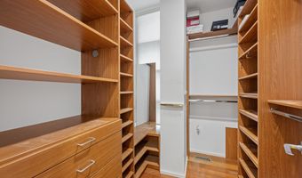 11915 GLEN Ml, Potomac, MD 20854