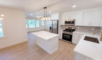 4200 Abbeydale Dr, Charlotte, NC 28205