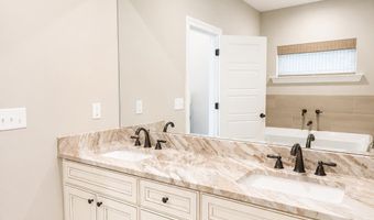 70 CHESTNUT Cv, Atoka, TN 38004
