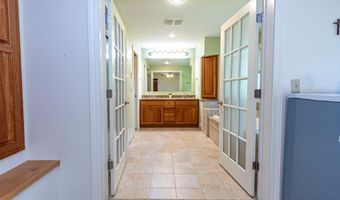 1301 Geneva Dr, Alexandria, MN 56308