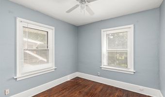 1427 Mattern Ave, Des Moines, IA 50316