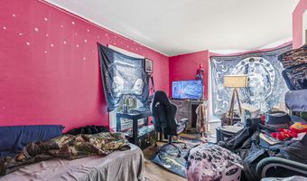 48 Drummond St, Auburn, ME 04210