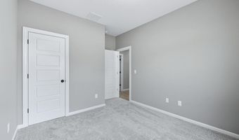 112 Oak Tree Pl, Avilla, IN 46710