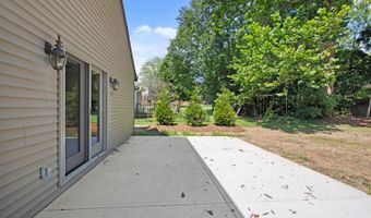 8240 Woodglen Dr, Anderson Twp., OH 45255