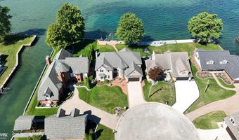 7787 Farnsworth, Algonac, MI 48001