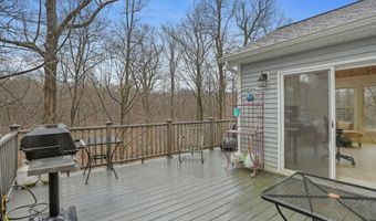 188 Falls Rd, Bethany, CT 06524