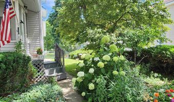 716 Woodworth Ave, Alma, MI 48801