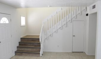 3505 Lafayette Dr NE Apt C, Albuquerque, NM 87107