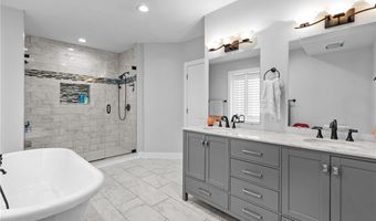 2611 Stella St, Airville, PA 15203