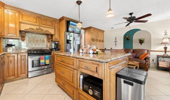 6106 Spanish Trail Cv, Banning, CA 92220