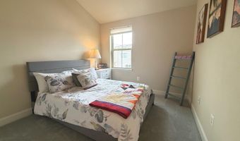 104 VANGUARD Ln, Annapolis, MD 21401