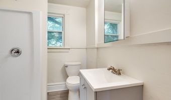 485 Allyn St, Akron, OH 44304