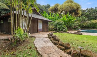 1055 Kaupakalua Rd, Haiku, HI 96708