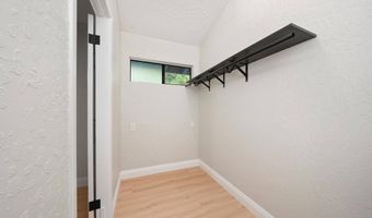 87-3205 Guava Rd, Captain Cook, HI 96704