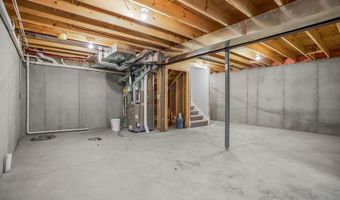 1313 N 159th St, Basehor, KS 66007