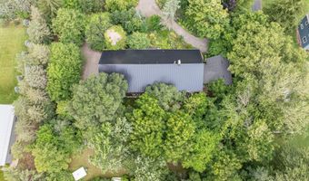 4737 W BROADWAY Dr, Appleton, WI 54913