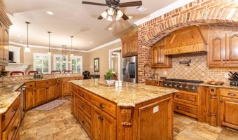 230 Eastwood Dr, Brandon, MS 39042