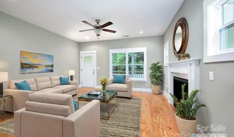 29 Crayton Park Dr, Asheville, NC 28803