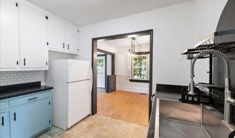 87 S Poplar St, Angier, NC 27501