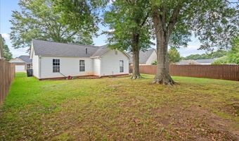 739 Running Creek Ln, Boiling Springs, SC 29316