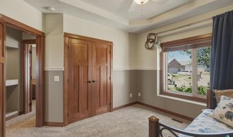1901 W Tyler Cir, Brandon, SD 57005