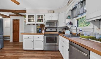 226 Belfance Rd, Amsterdam, NY 12010
