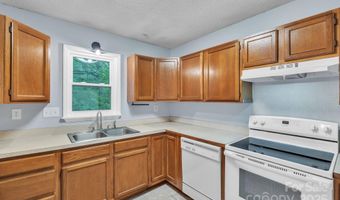 4257 Acorn St, Charlotte, NC 28205