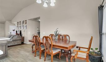 3121 White Tail Dr, Altus, OK 73521