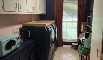 303 Bellview Dr, Aberdeen, MS 39730