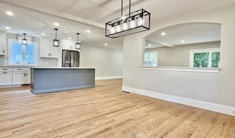 5 Day St, Billerica, MA 01821