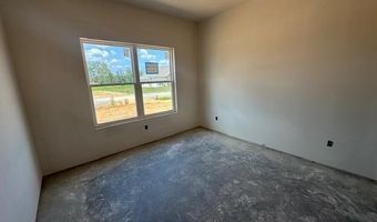 1168 Duke Dr, Bauxite, AR 72011
