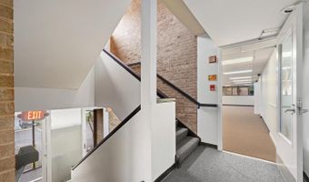 4200 DANIELS Ave, Annandale, VA 22003