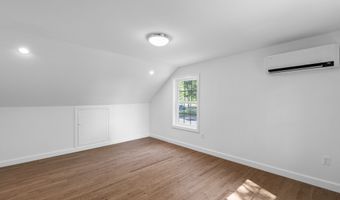 13 Brushy Plain Rd, Branford, CT 06405