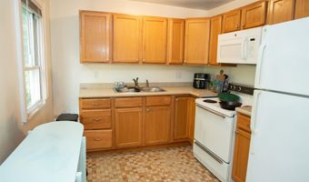 239 241 Elm St, Bennington, VT 05201