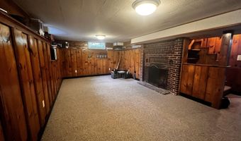 66 Howard St, Bangor, ME 04401