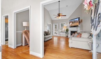 429 LILLIAN Ln, Anniston, AL 36207