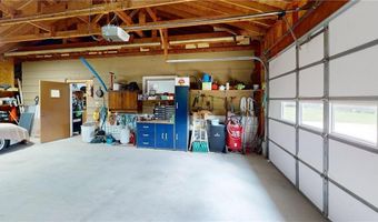 23096 Bluegrass Rd, Albert Lea, MN 56007